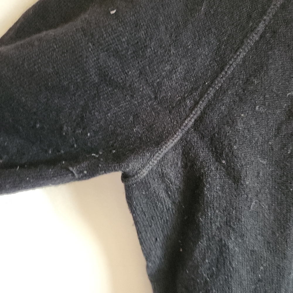 Everlane 100% Cashmere Black Crewneck Sweater Small - Picture 4 of 7